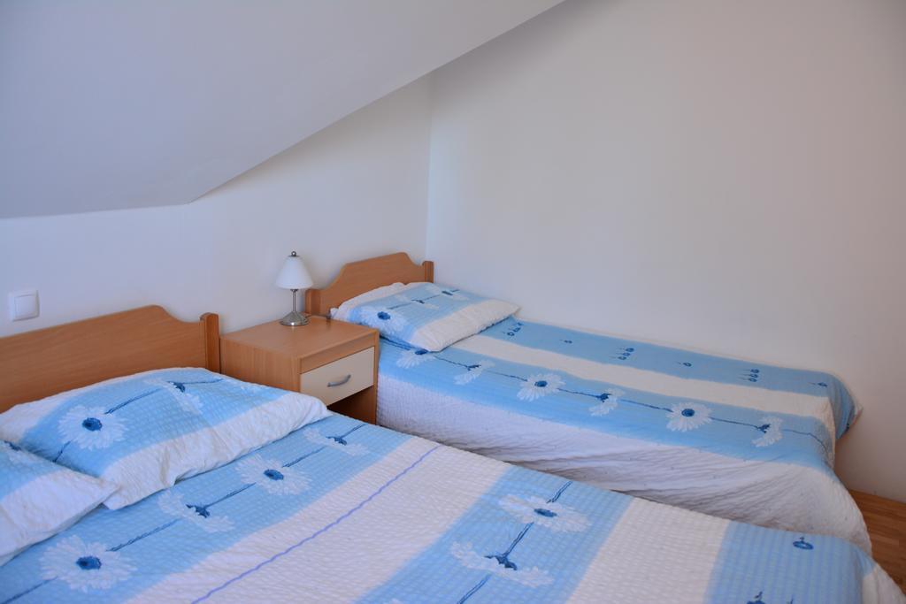 Apartments Gatej Церкно Екстер'єр фото