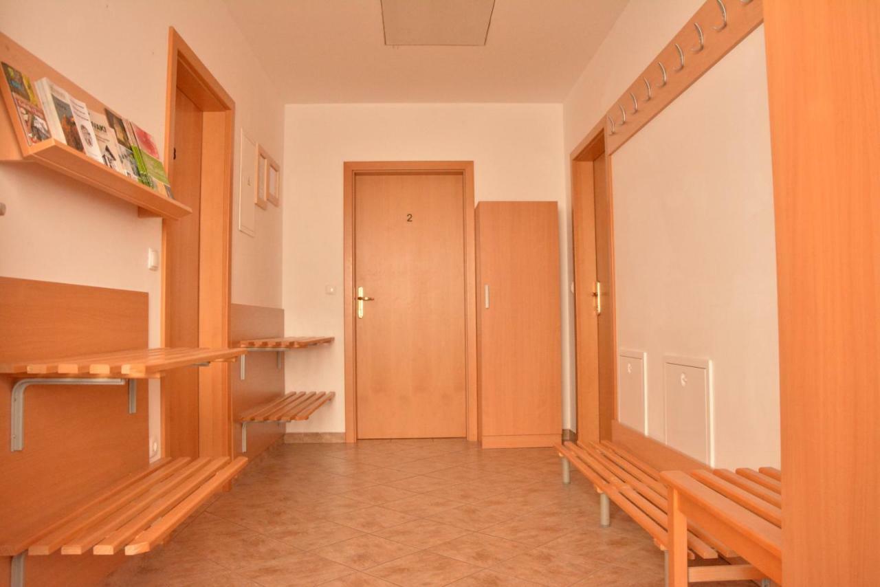 Apartments Gatej Церкно Екстер'єр фото